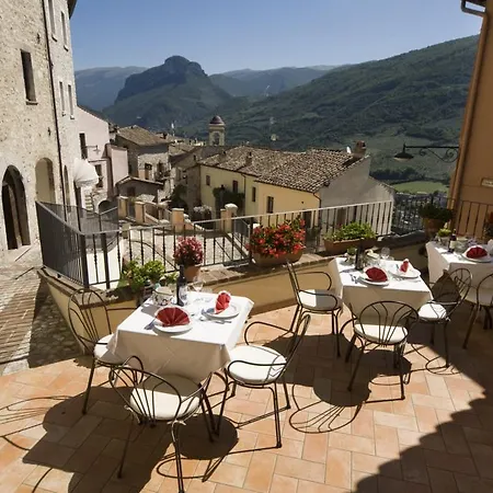Rocca Ranne 3* Montefranco