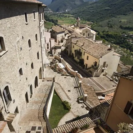 Rocca Ranne 3*