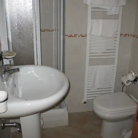 Rocca Ranne Hotel 3*